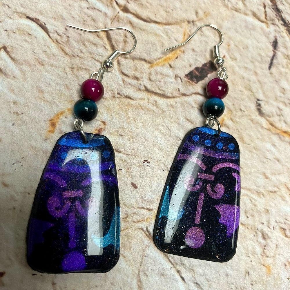 Nébuleuse violette — Boucles d’oreilles fait main SoClô Atelier