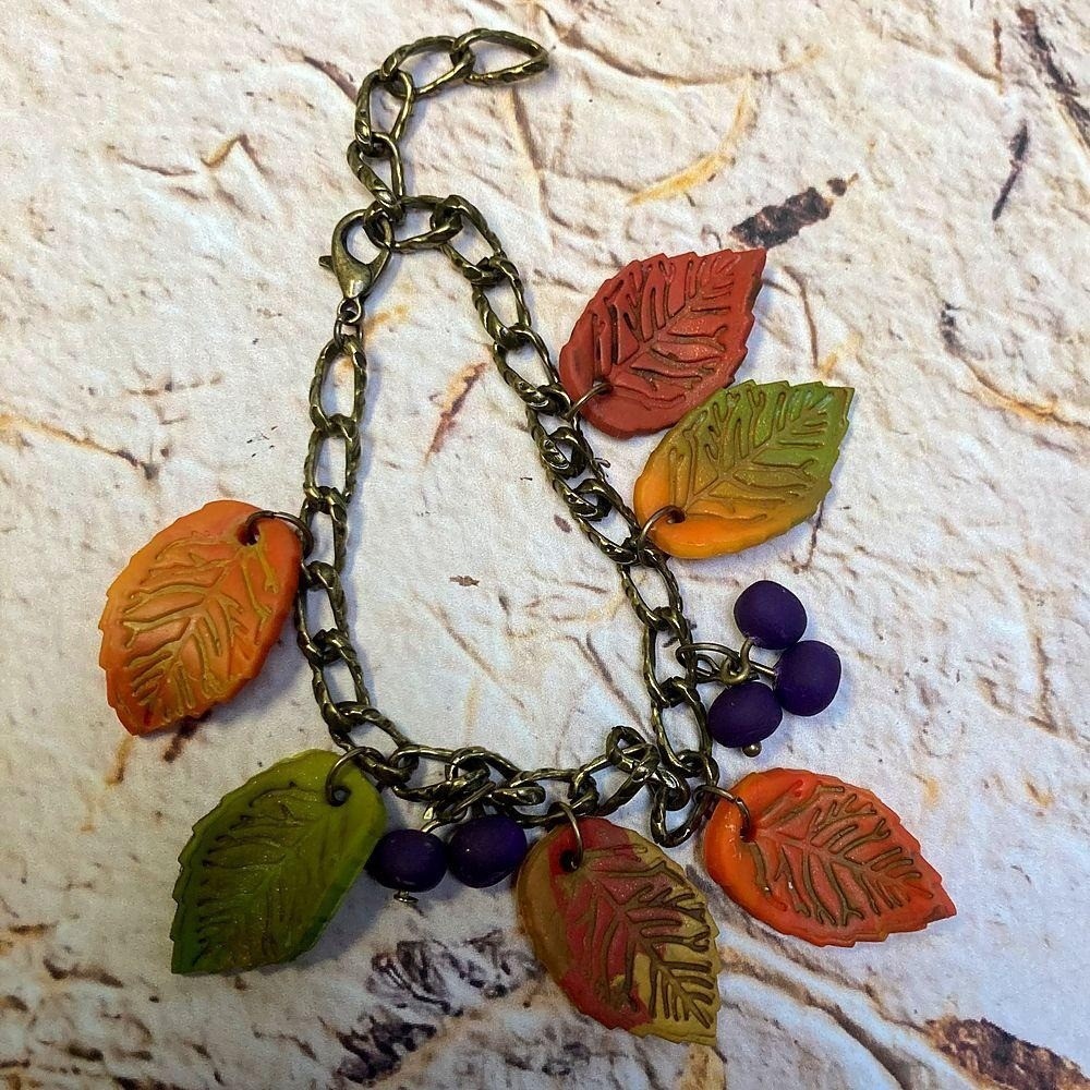 Ronde des feuilles — bracelets fait main à Clermont-Ferrand