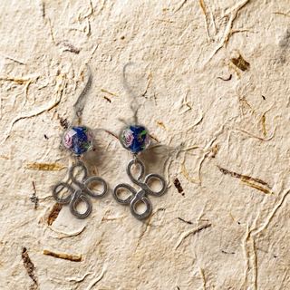 Rose Bleue — boucles d’oreilles fait main à Clermont-Ferrand